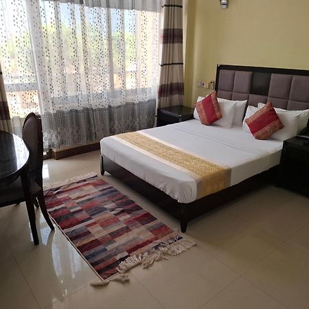 Morogoro Flomi Hotel מראה חיצוני תמונה