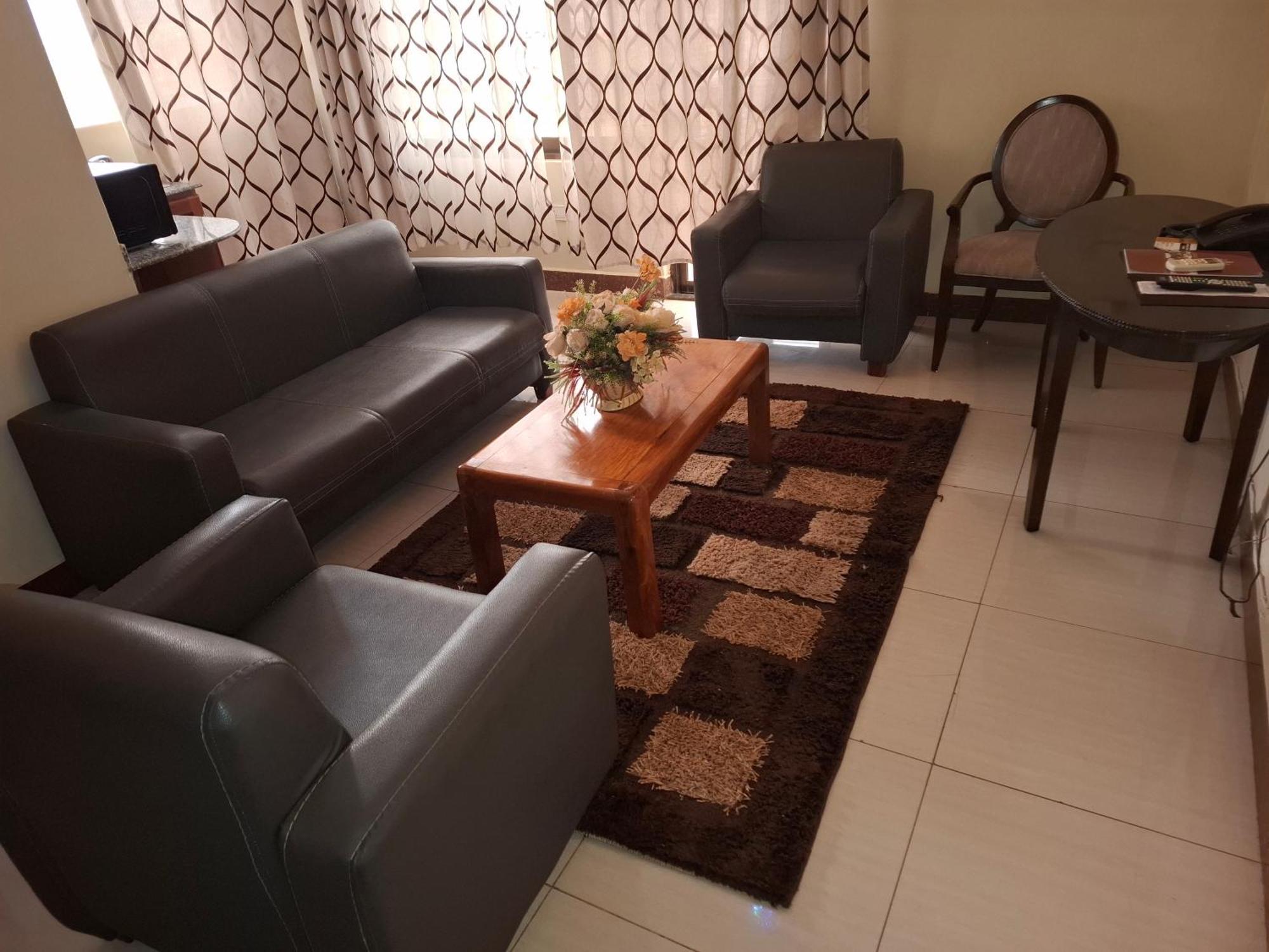 Morogoro Flomi Hotel מראה חיצוני תמונה