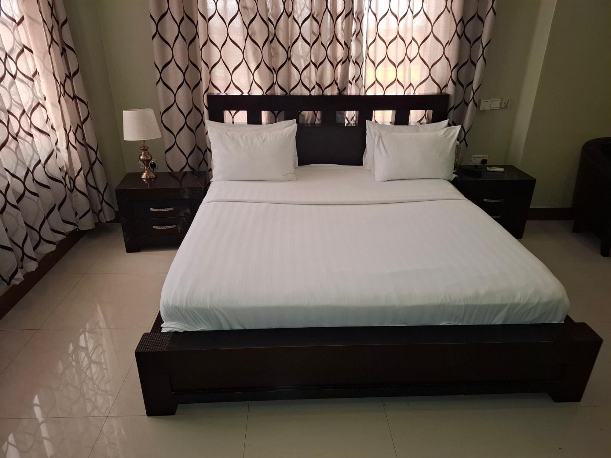 Morogoro Flomi Hotel מראה חיצוני תמונה
