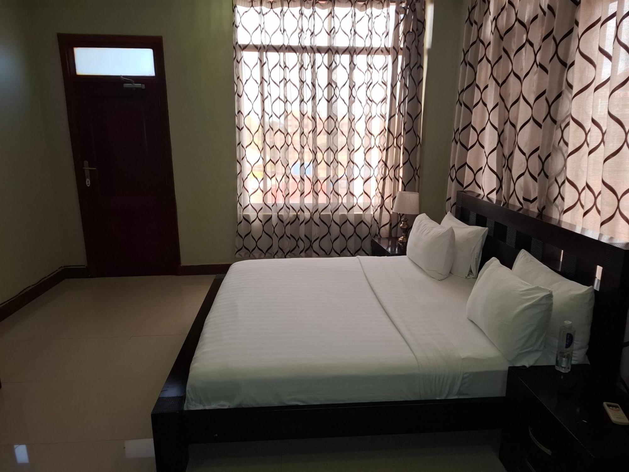 Morogoro Flomi Hotel מראה חיצוני תמונה